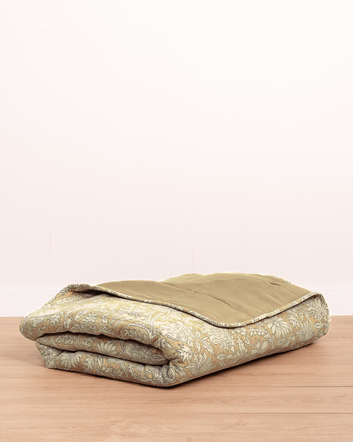 Colcha Jacquard Chenilla Mastella Ocre