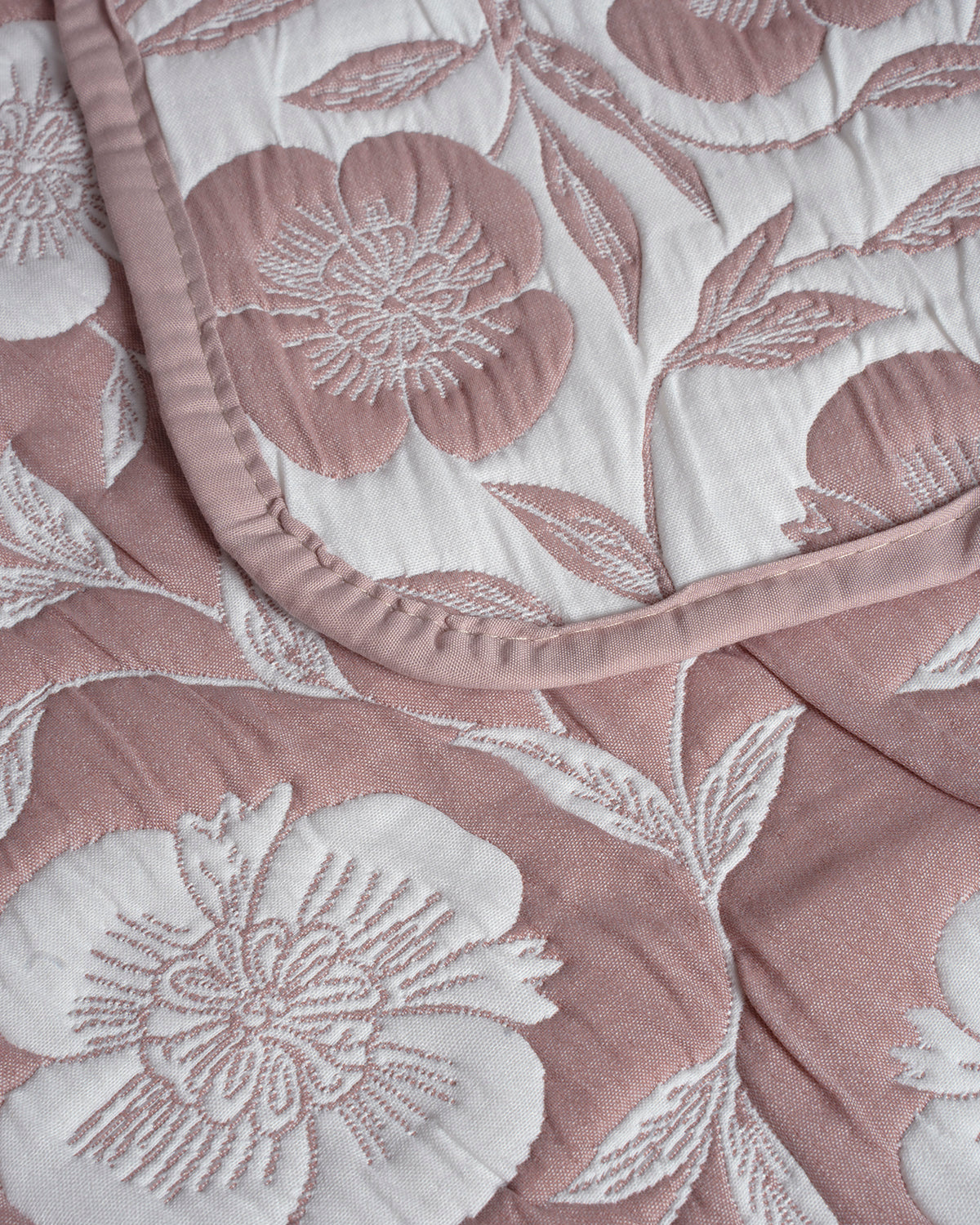 Colcha doble tela jacquard canna rosa keike
