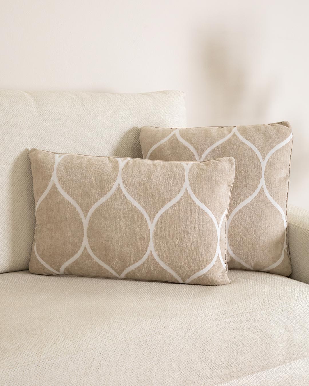Cojín Jacquard Chenilla Lippy Topo