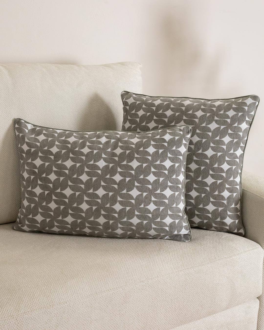 Cojín Jacquard Chenilla Keira Verde Seco