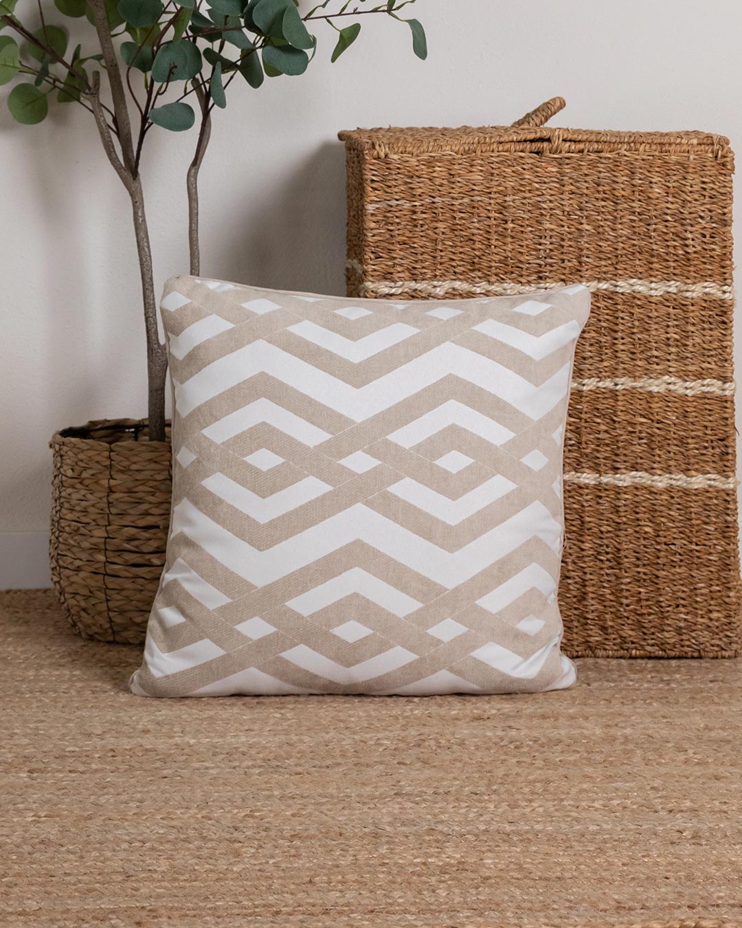 Cojín Jacquard Chenilla Nela Topo