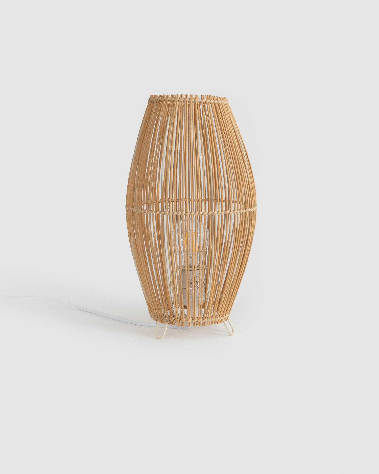 Lámpara de mesa ratán cubo
