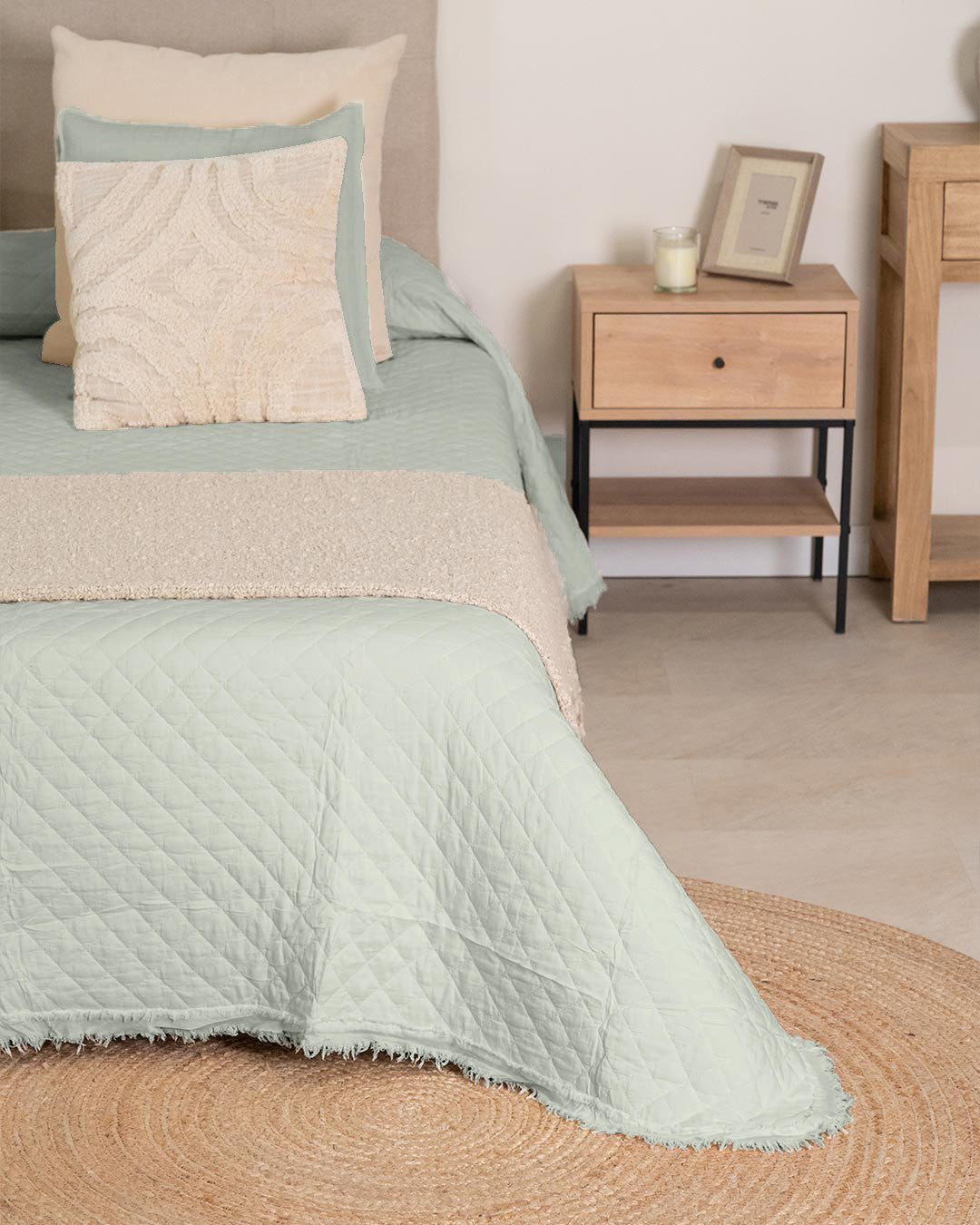 Colcha Flecos Lisa Verde Keike