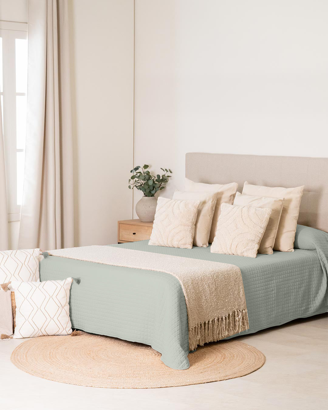 Colcha Cuadrito Lisa Verde Keike