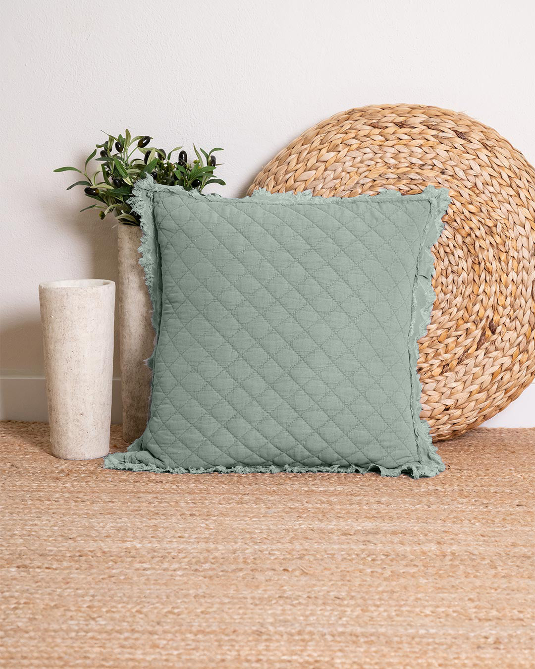 Cojín Flecos Liso Verde Keike