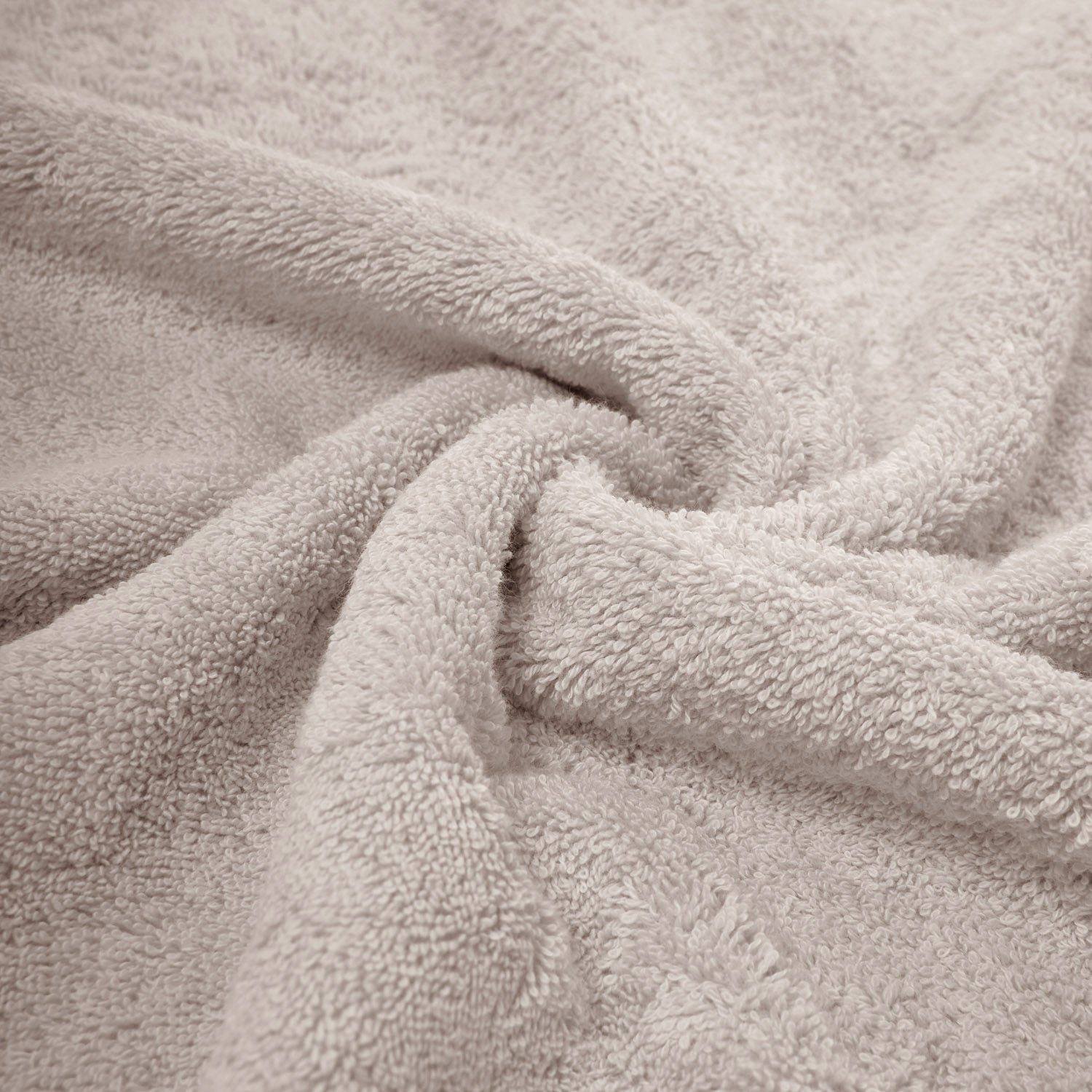 Toalla de baño 700gr premium gris perla