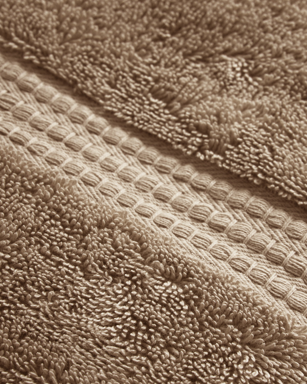 Toalla de baño 700gr premium arena