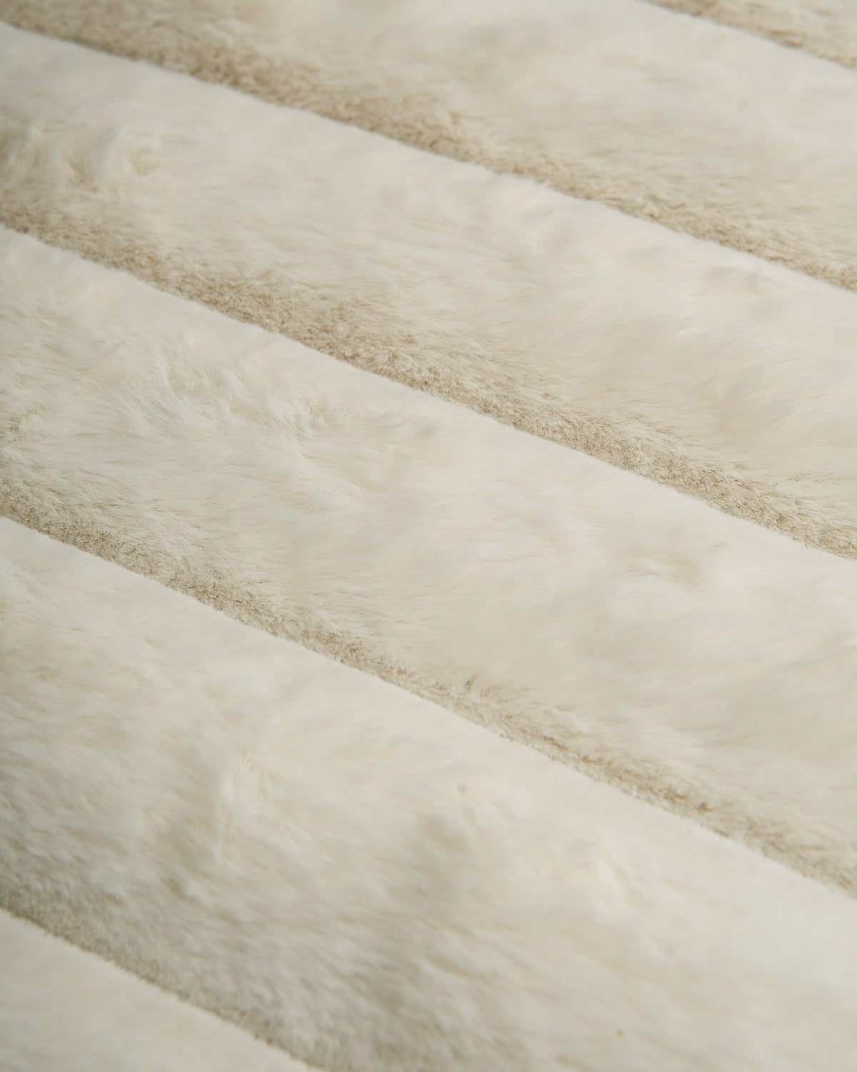 Manta pelo raya beige