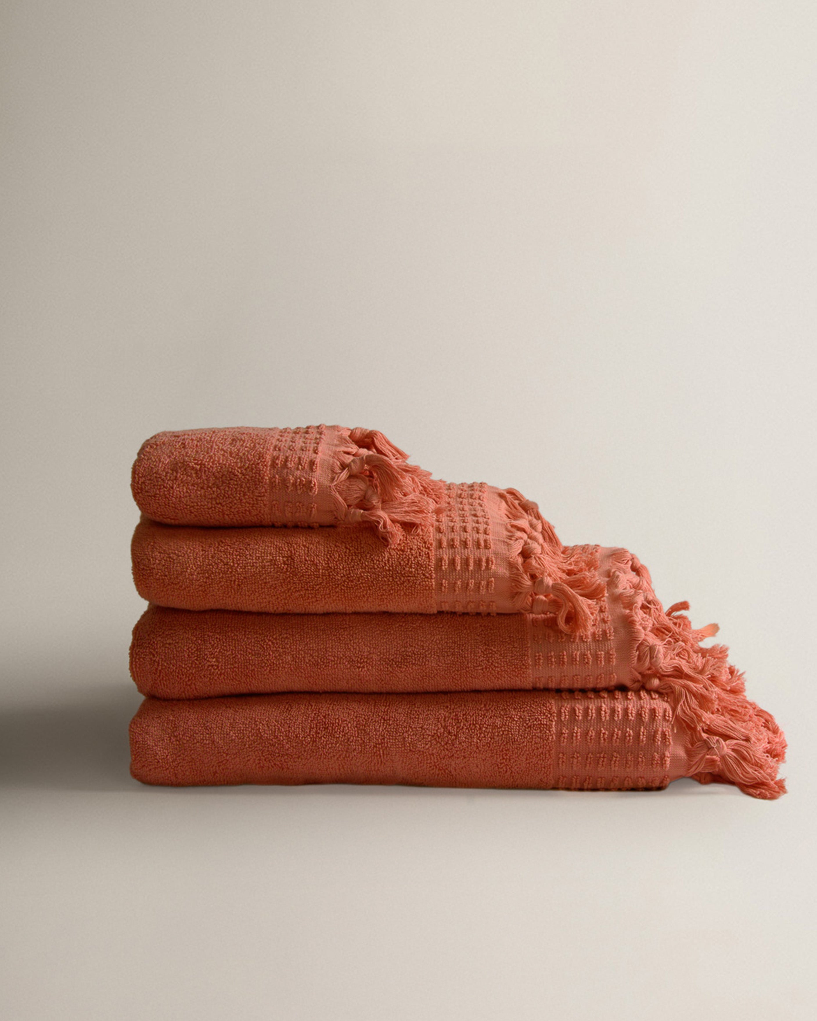 Serviette à franges unie 550 g Caldera