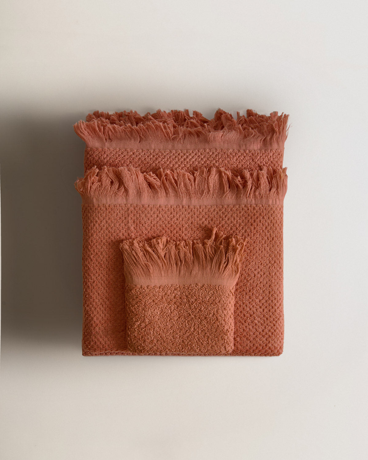 Plain Chenille Towel with Fringe, 550g, Caldera