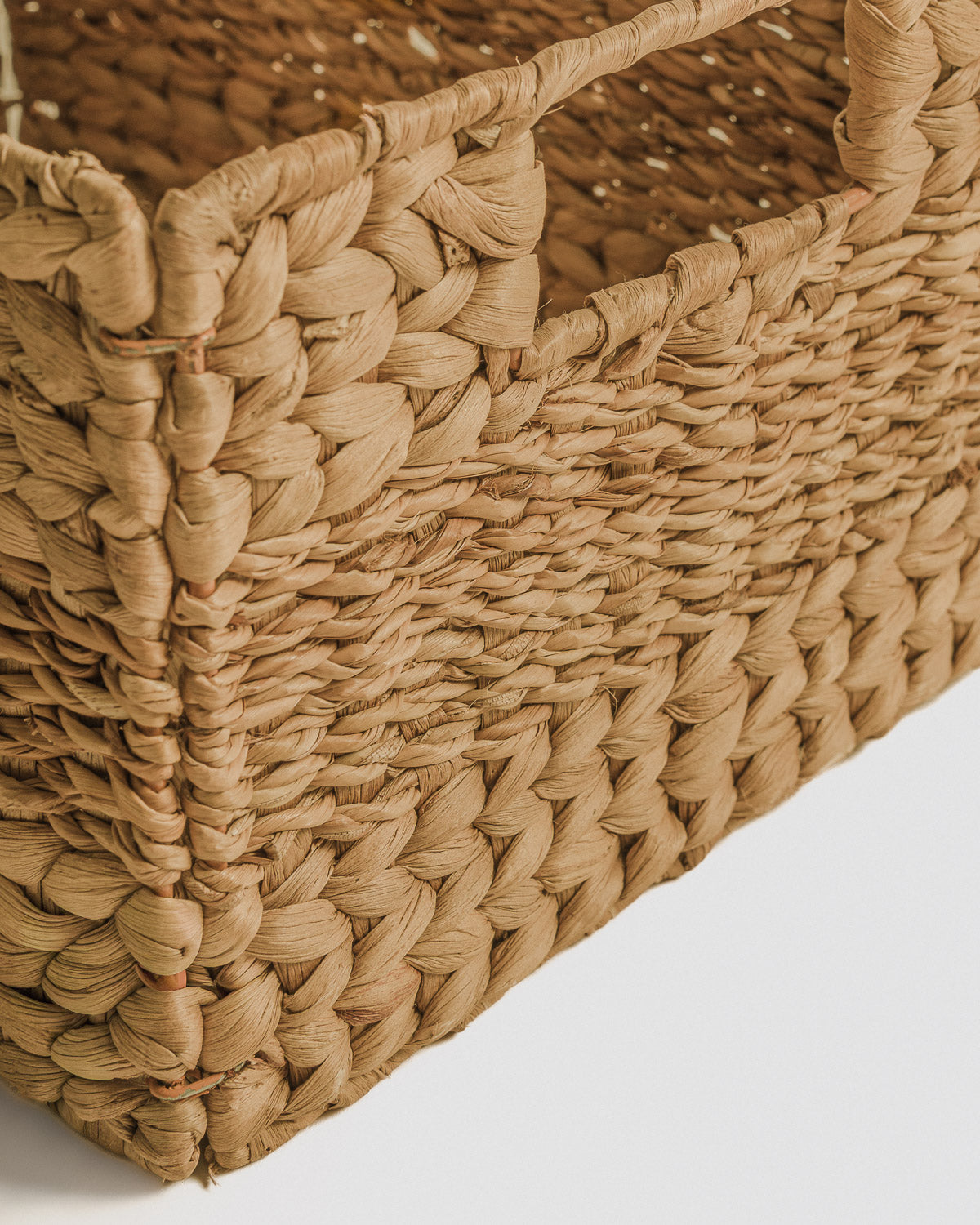 Cesta Trenzada con Asas Meghna Natural/Beige