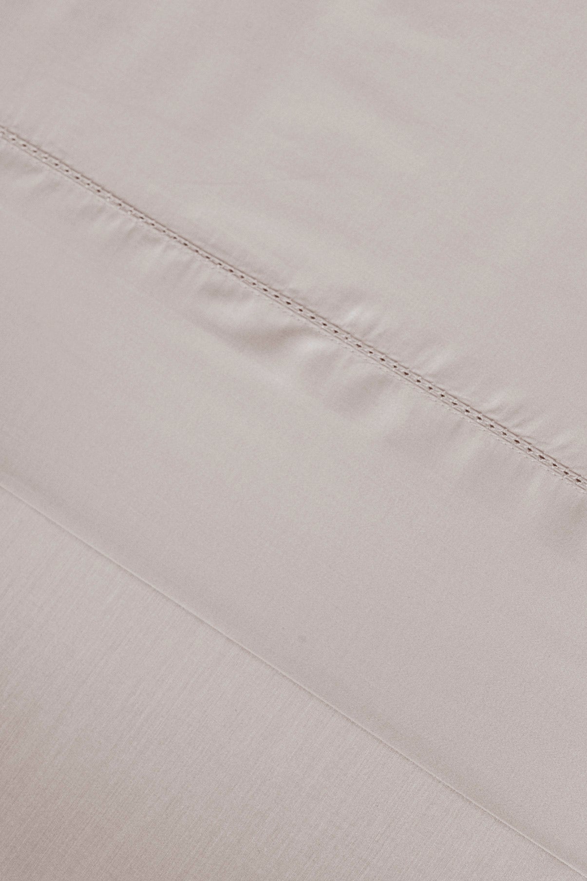 Joc de Llençols Setí amb Vainica Llisses Gris Clar