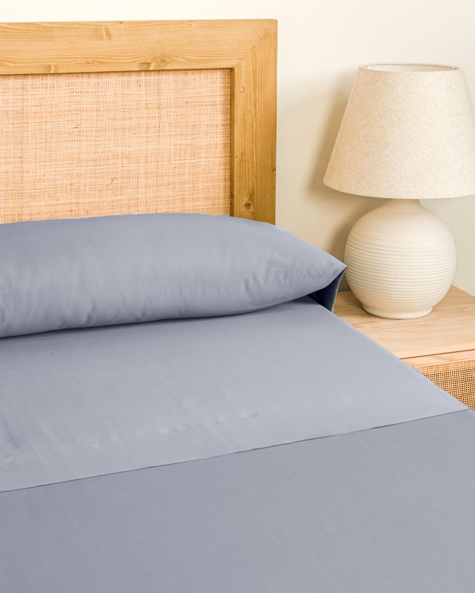 Conjunto de lençóis de cetim com bainha lisa azul Keike