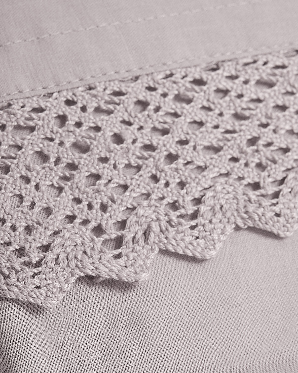 Juego de Sábanas Aplique Lisas Gris Claro