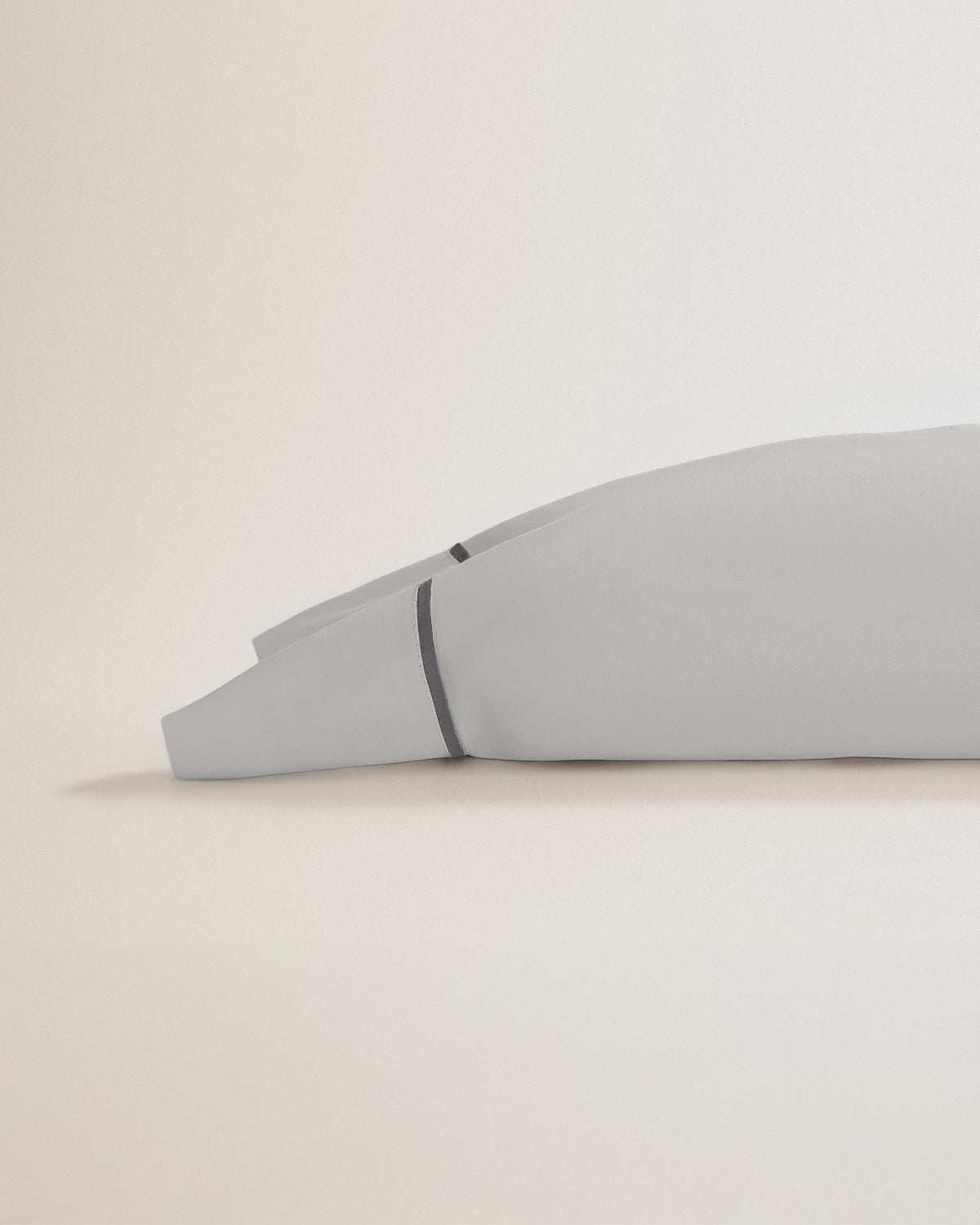 Funda de Almohada Algodón Percal con vivos Gris