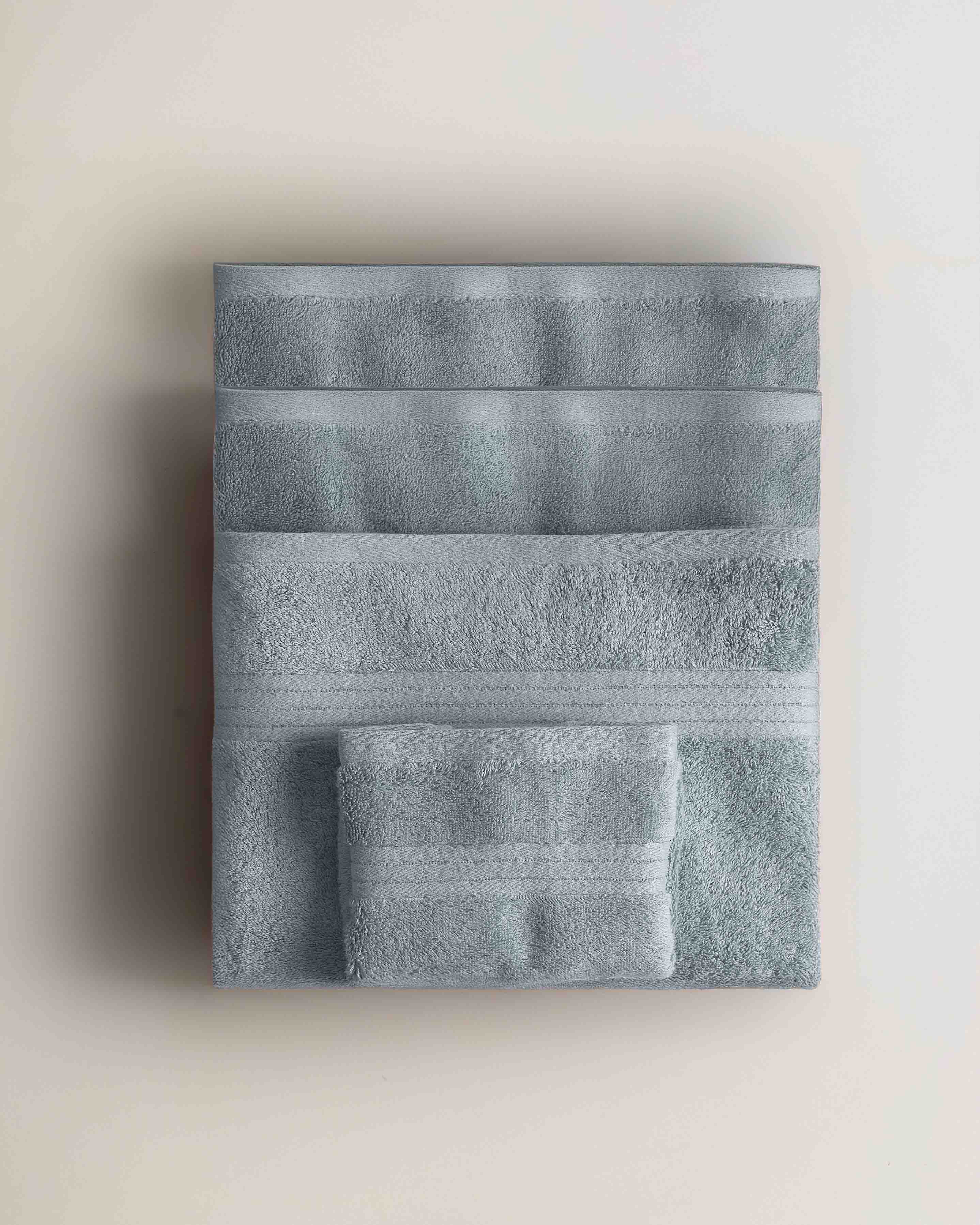 Toalla baño algodón azul keike (700 gr/m²)