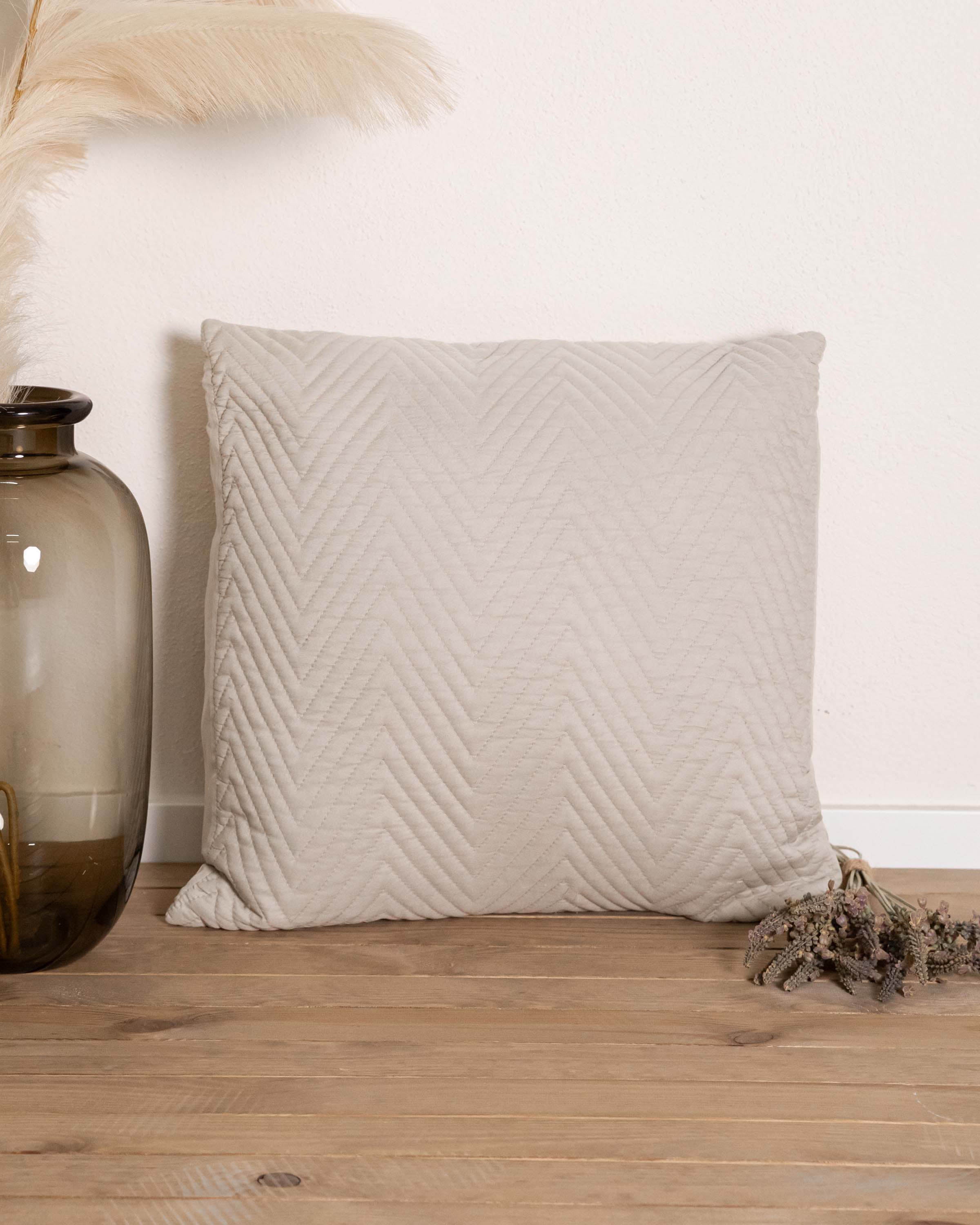 Cojín Efecto Desgastado Hungría Topo