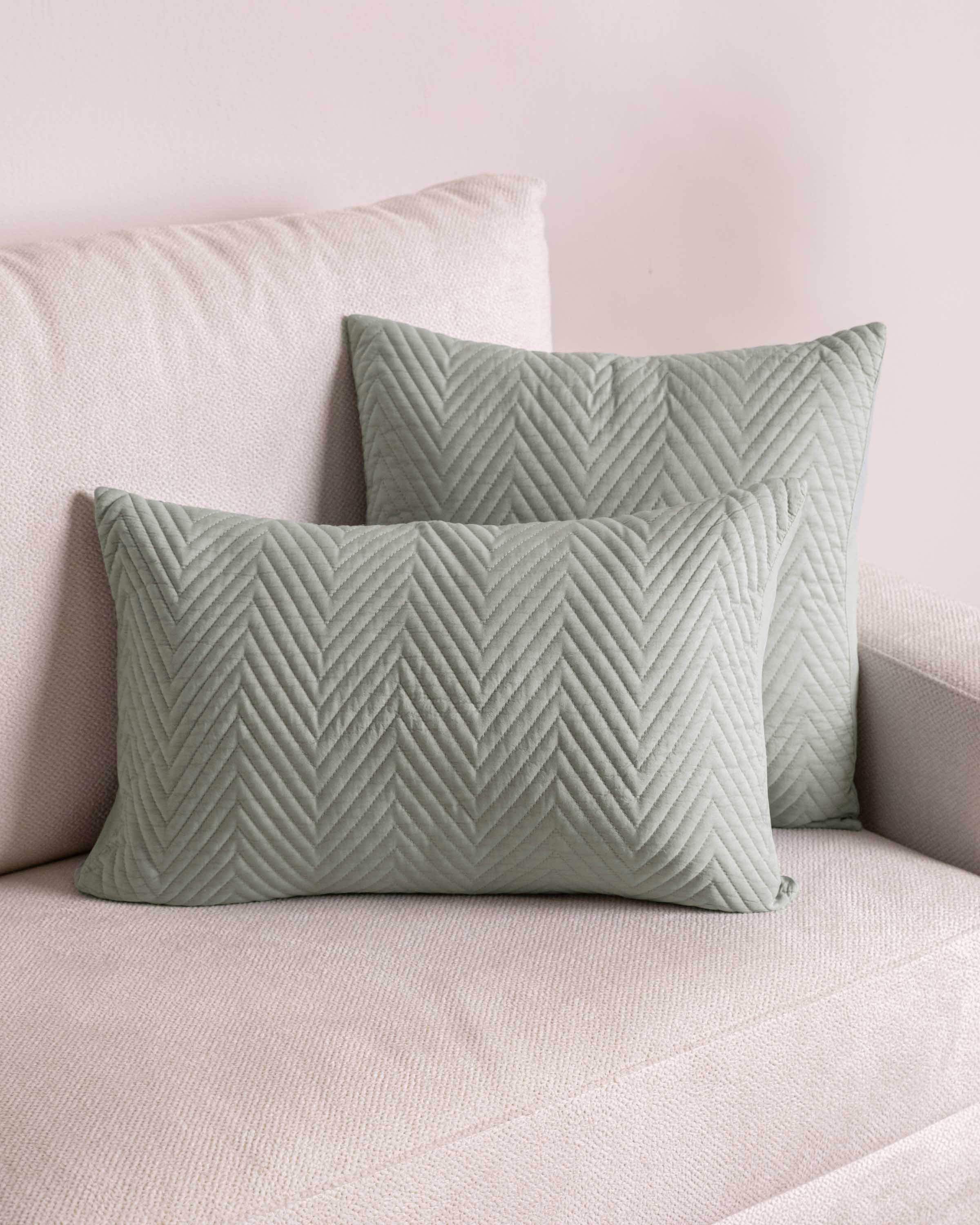 Cojín Efecto Desgastado Hungría Verde Keike