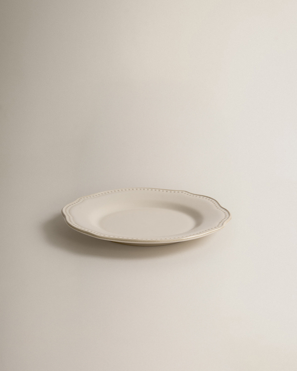 Plato postre cerámica sacre coeur blanco