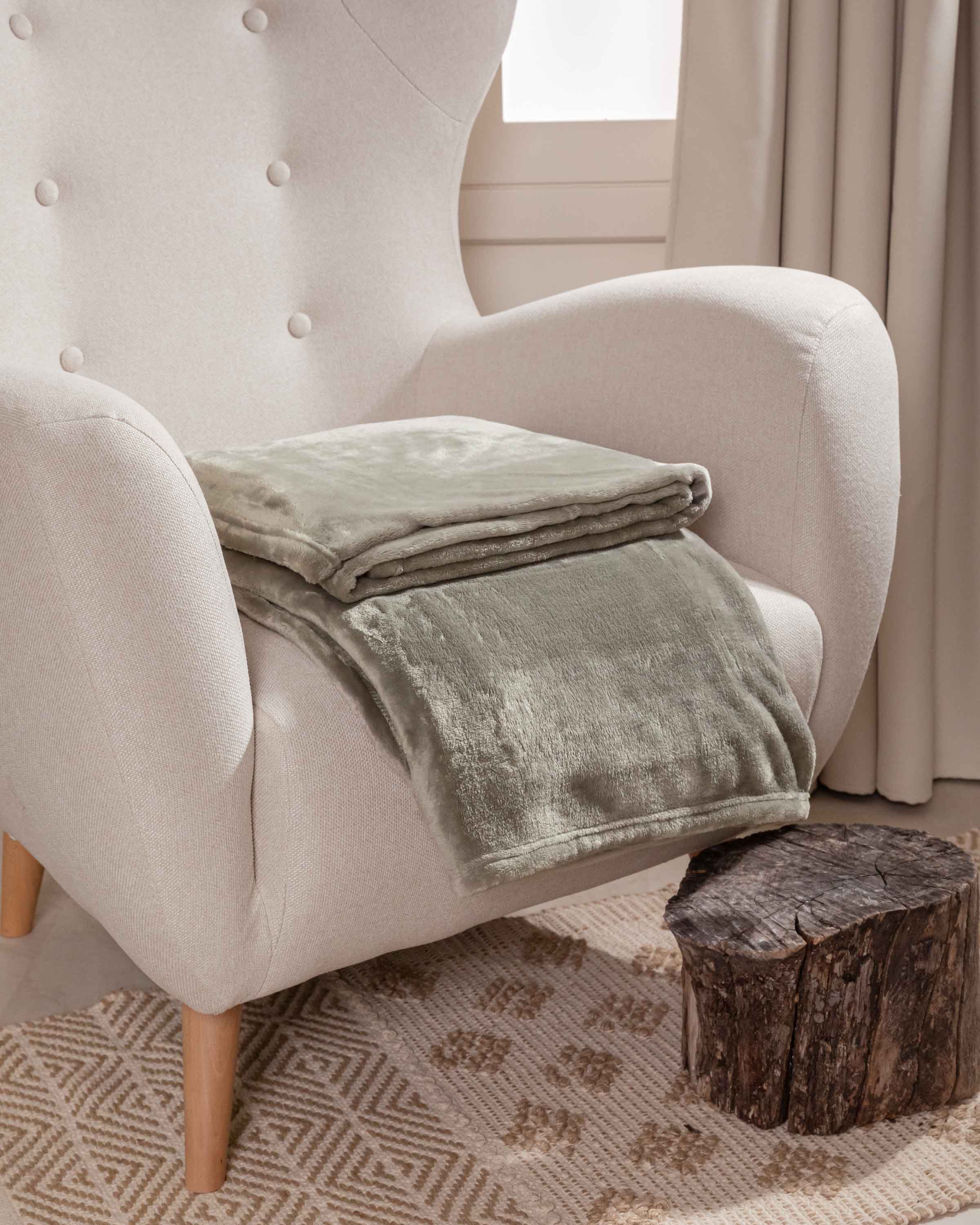 Manta Terciopelo Home Verde Seco