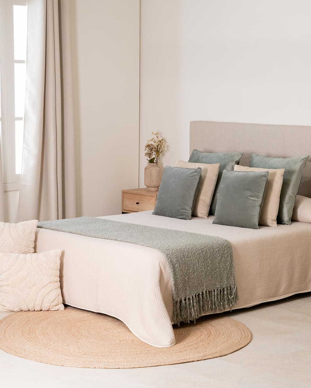 Colcha Jacquard Hungría Topo