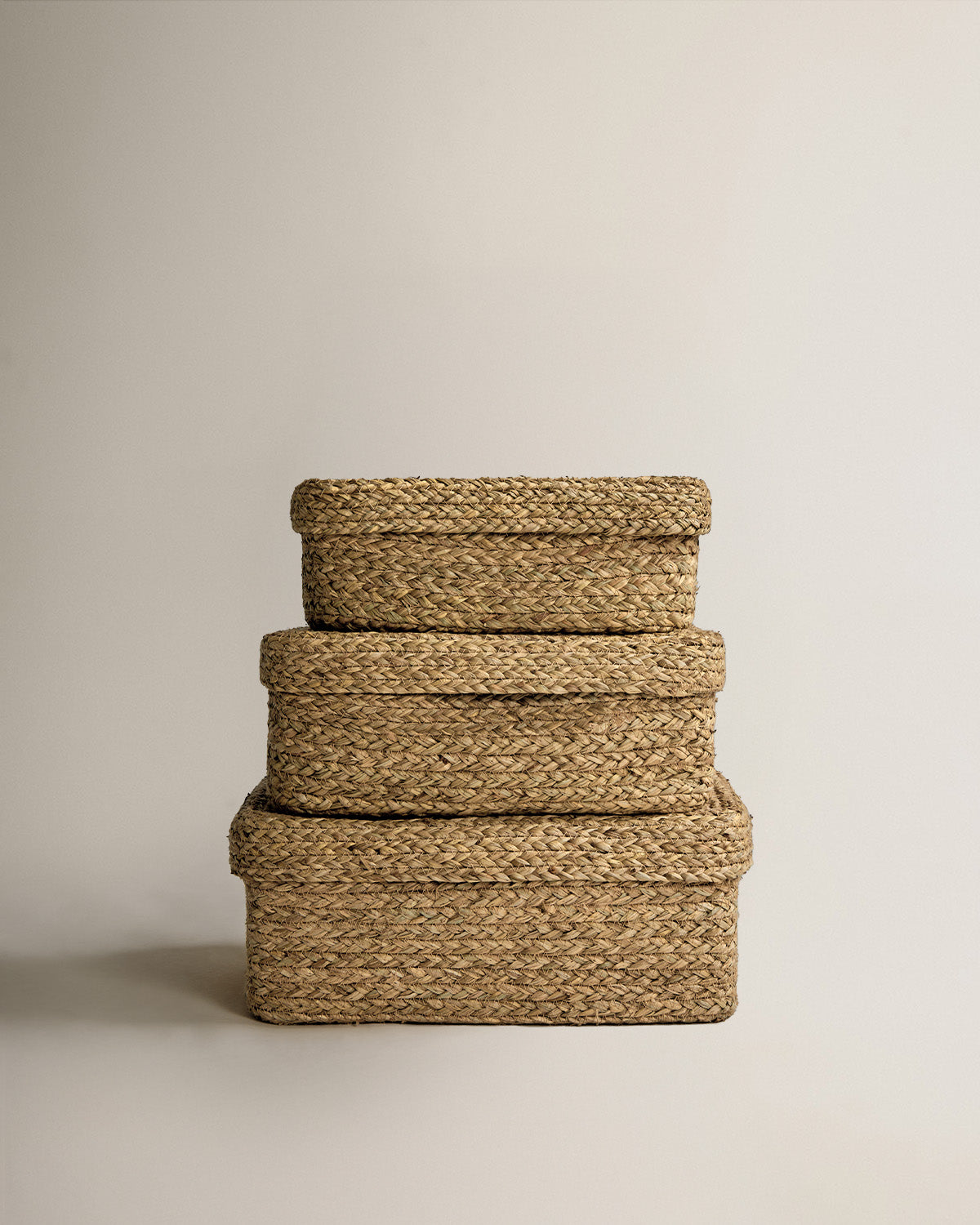 Caja seagrass rectangular tapa natural