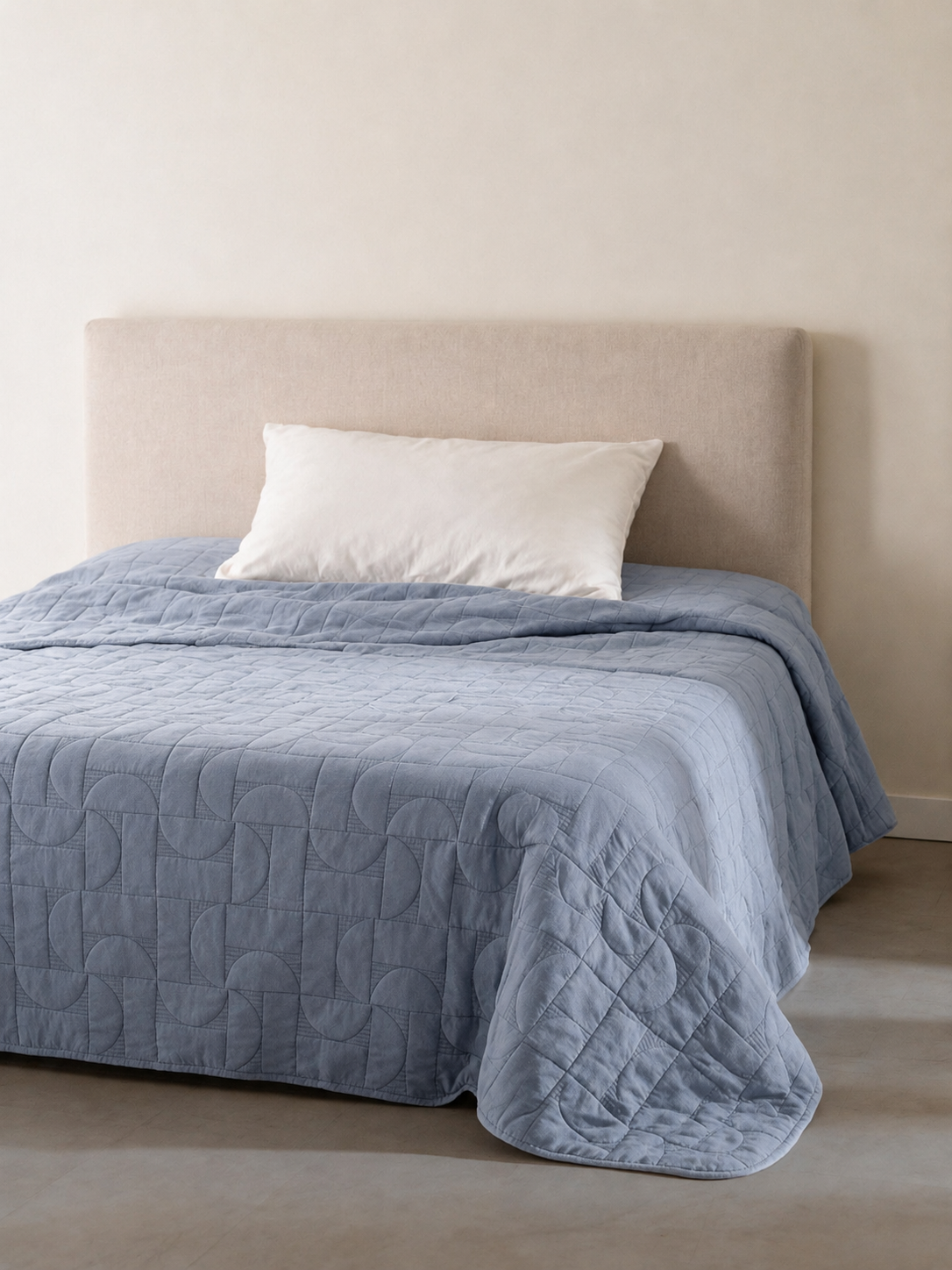 Colcha Retro Lisa Azul Keike